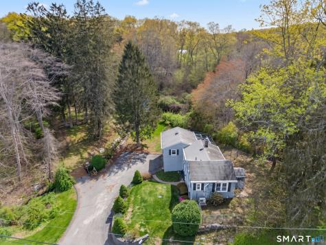 114 Butlertown Road Waterford CT 06385