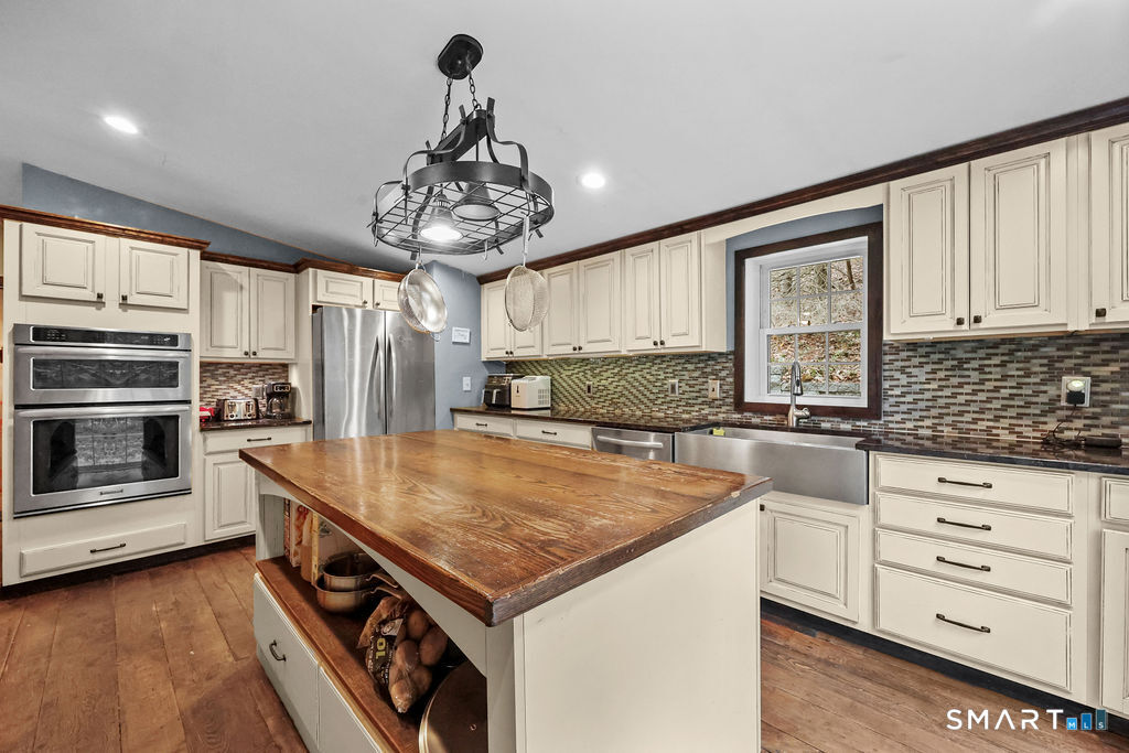 170 East Plymouth Road Plymouth CT 06786