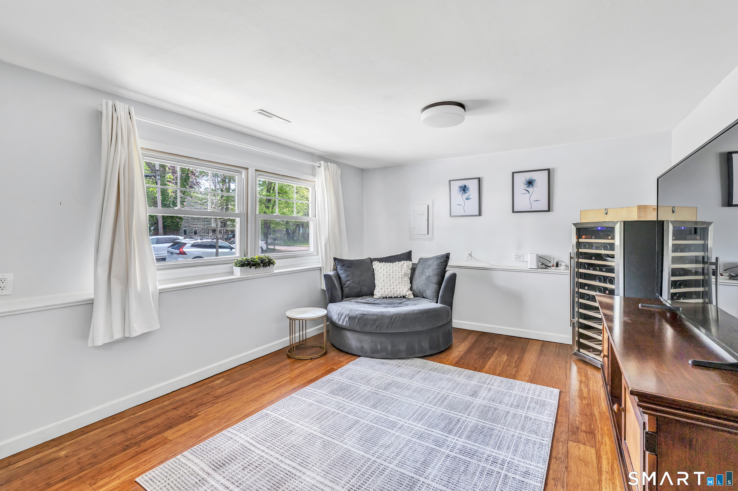 16 Mayflower Circle Fairfield CT 06824