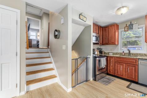 342 South Elm Street Windsor Locks CT 06096