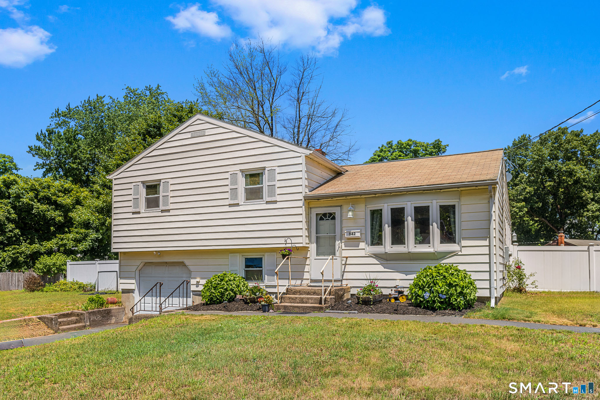 342 South Elm Street Windsor Locks CT 06096