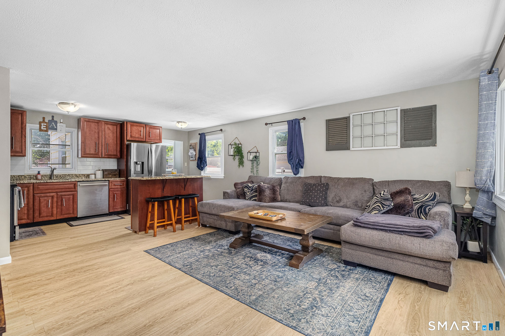 342 South Elm Street Windsor Locks CT 06096