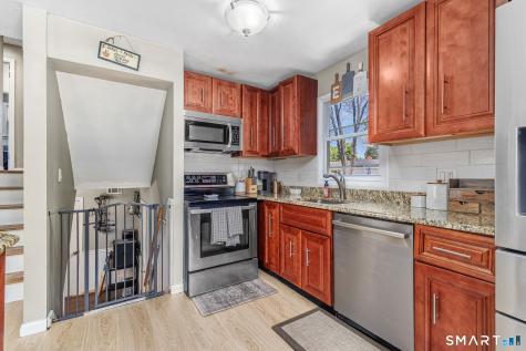 342 South Elm Street Windsor Locks CT 06096