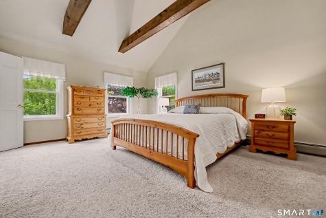 49 Georges Lane Monroe CT 06468