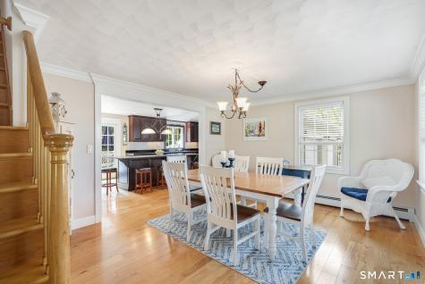 25 Fleetwood Road Bristol CT 06010
