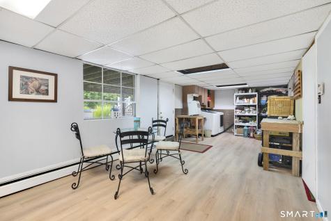 25 Fleetwood Road Bristol CT 06010