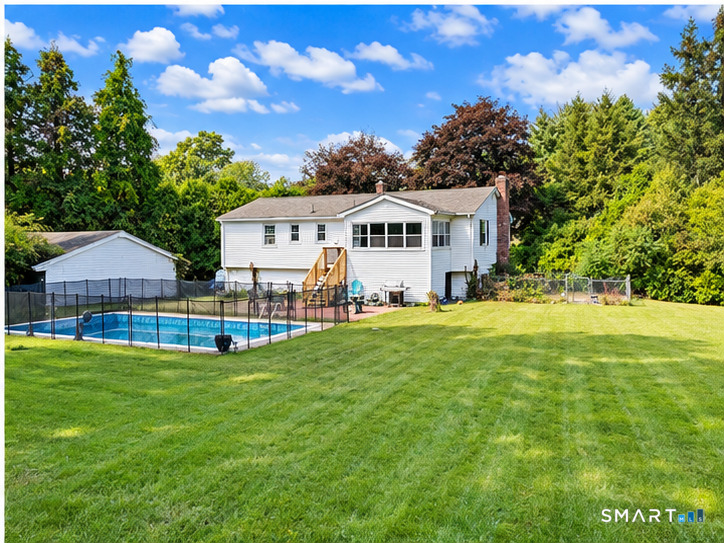 23 Coach Circle Windsor CT 06095