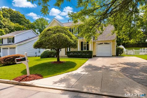 33 Acorn Lane Milford CT 06461