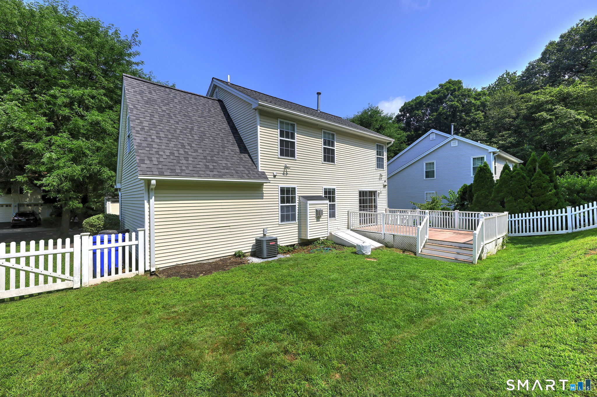 33 Acorn Lane Milford CT 06461