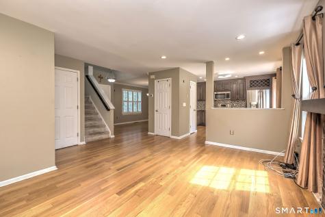 33 Acorn Lane Milford CT 06461