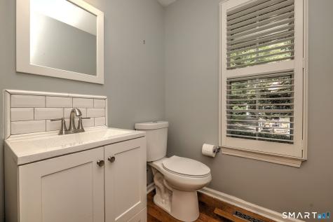 33 Acorn Lane Milford CT 06461