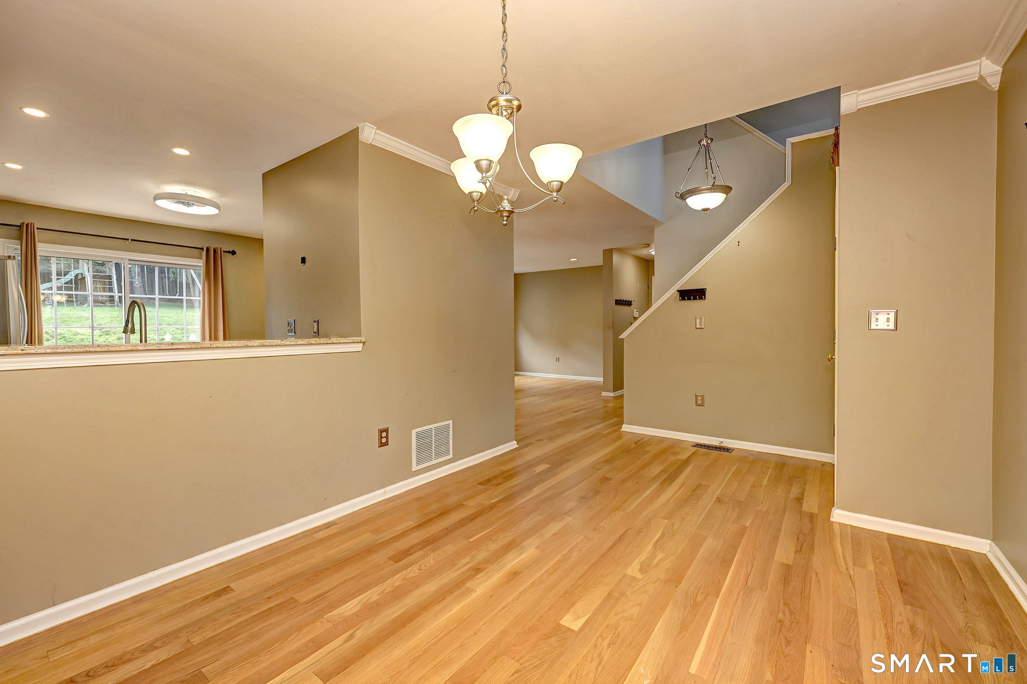 33 Acorn Lane Milford CT 06461