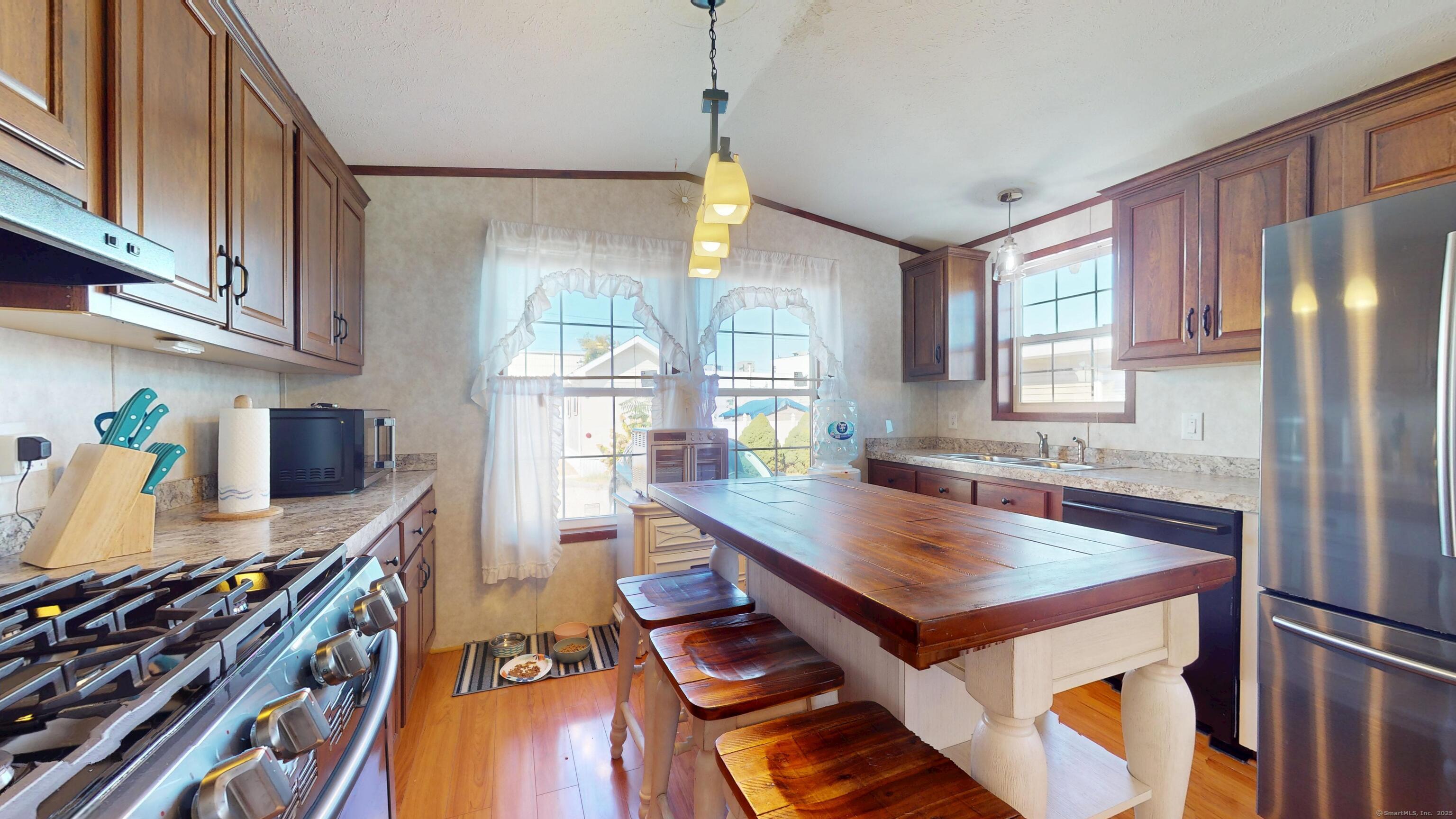 441 Main Street East Hartford CT 06118