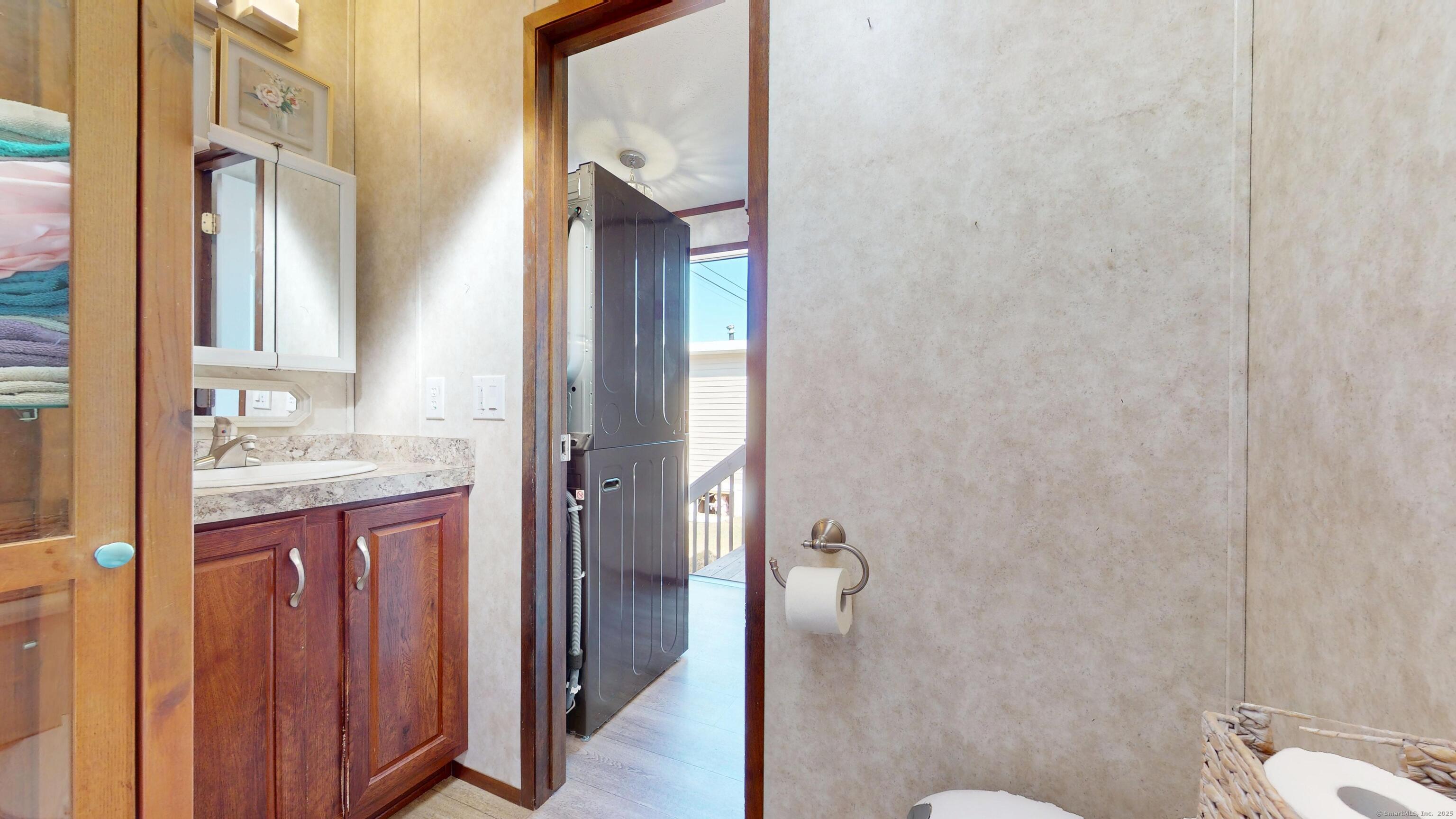 441 Main Street East Hartford CT 06118