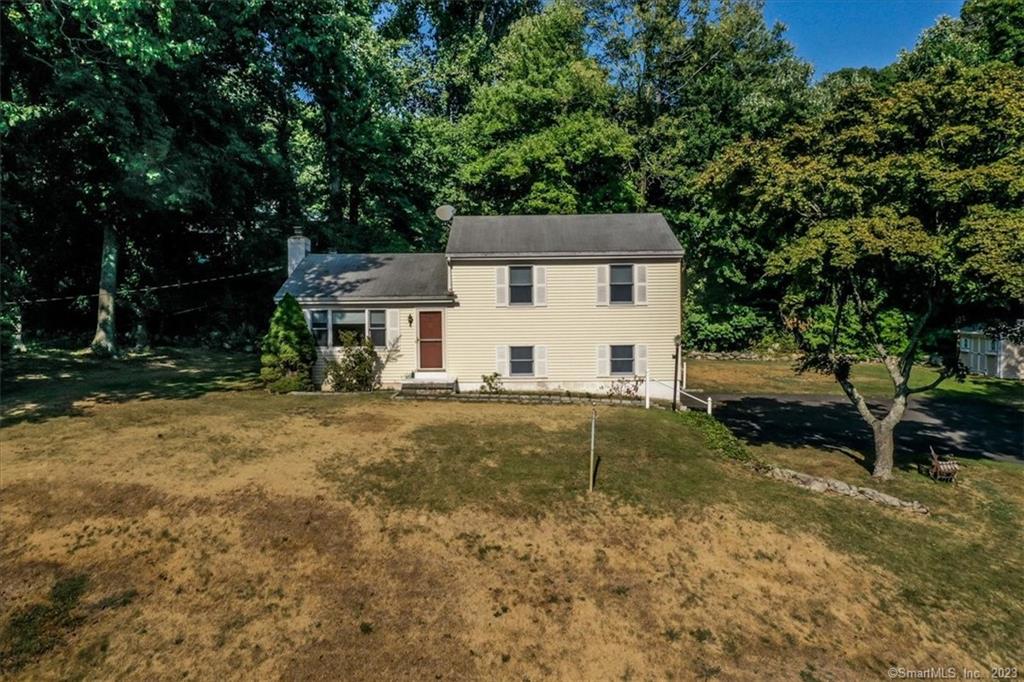 90 Birchwood Avenue New Canaan CT 06840