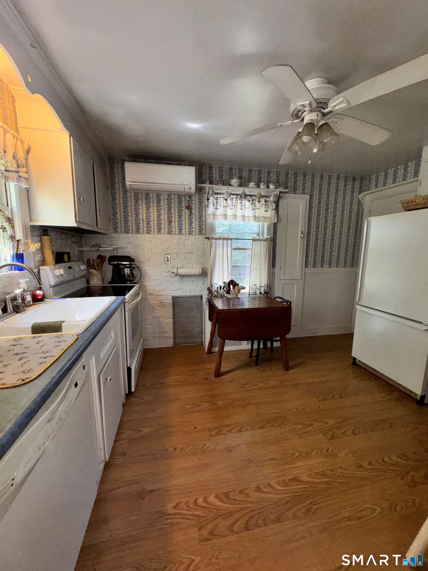 36 Hale St Extension Vernon CT 06066