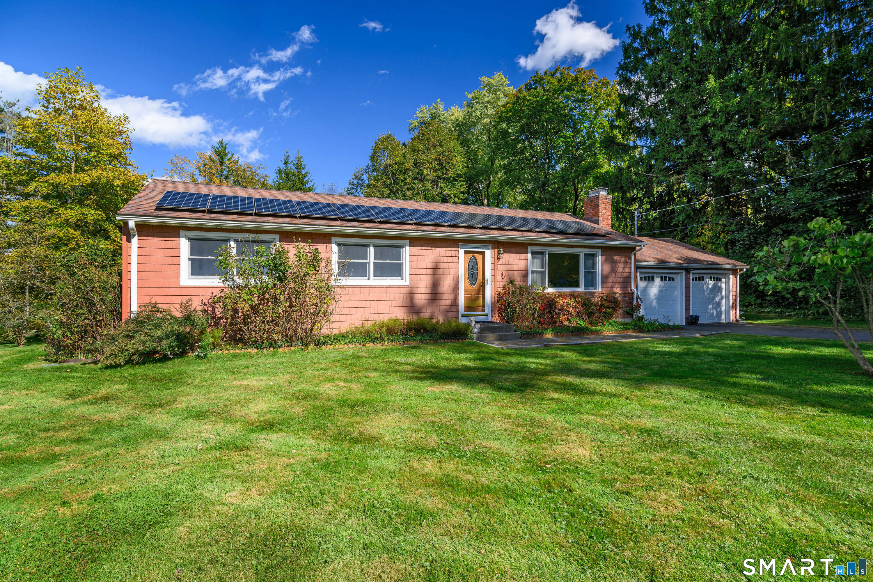 2 Madison Drive Newtown CT 06470