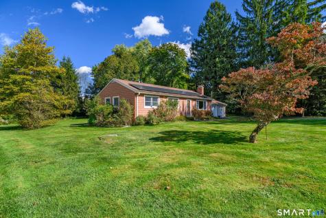 2 Madison Drive Newtown CT 06470