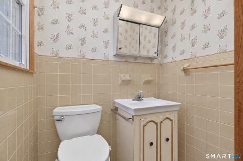 2 Madison Drive Newtown CT 06470