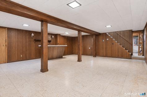 2 Madison Drive Newtown CT 06470