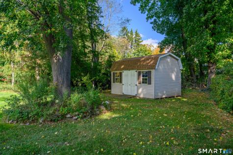 2 Madison Drive Newtown CT 06470