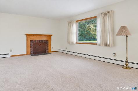 2 Madison Drive Newtown CT 06470