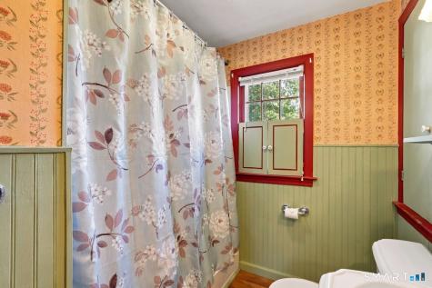 21 South Main Street Newtown CT 06470