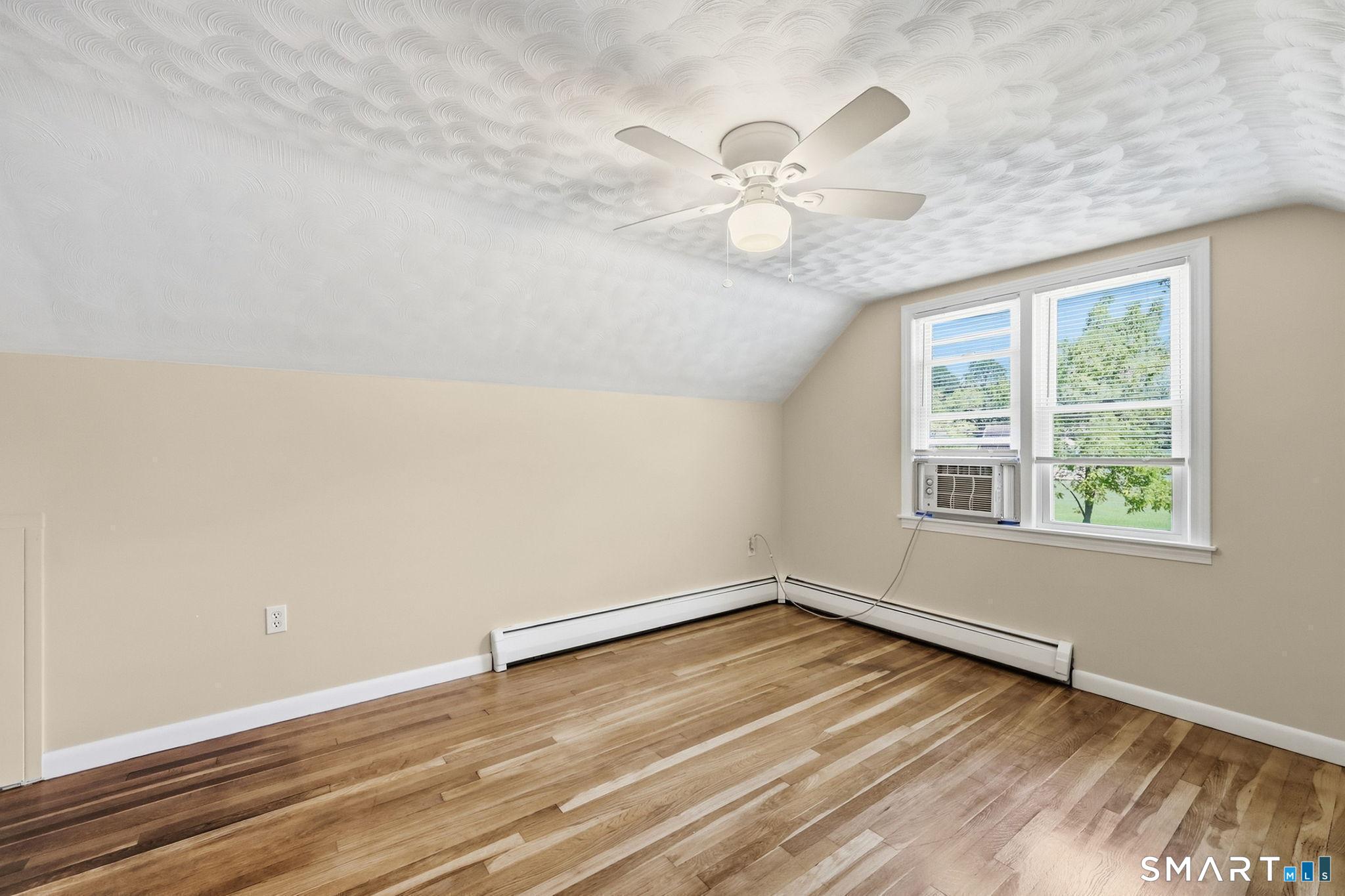 2 Belinda Lane Enfield CT 06082