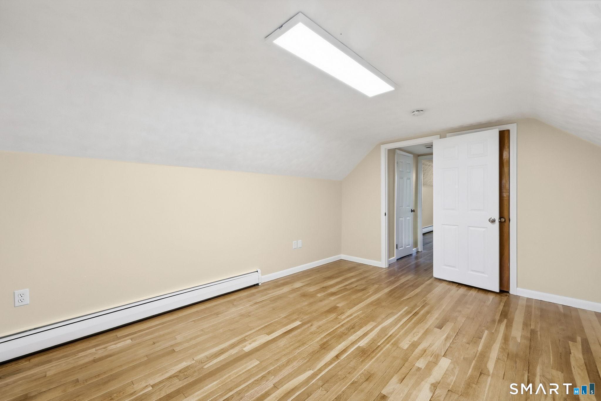 2 Belinda Lane Enfield CT 06082