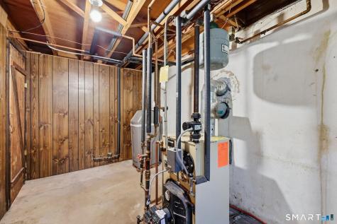 2 Belinda Lane Enfield CT 06082