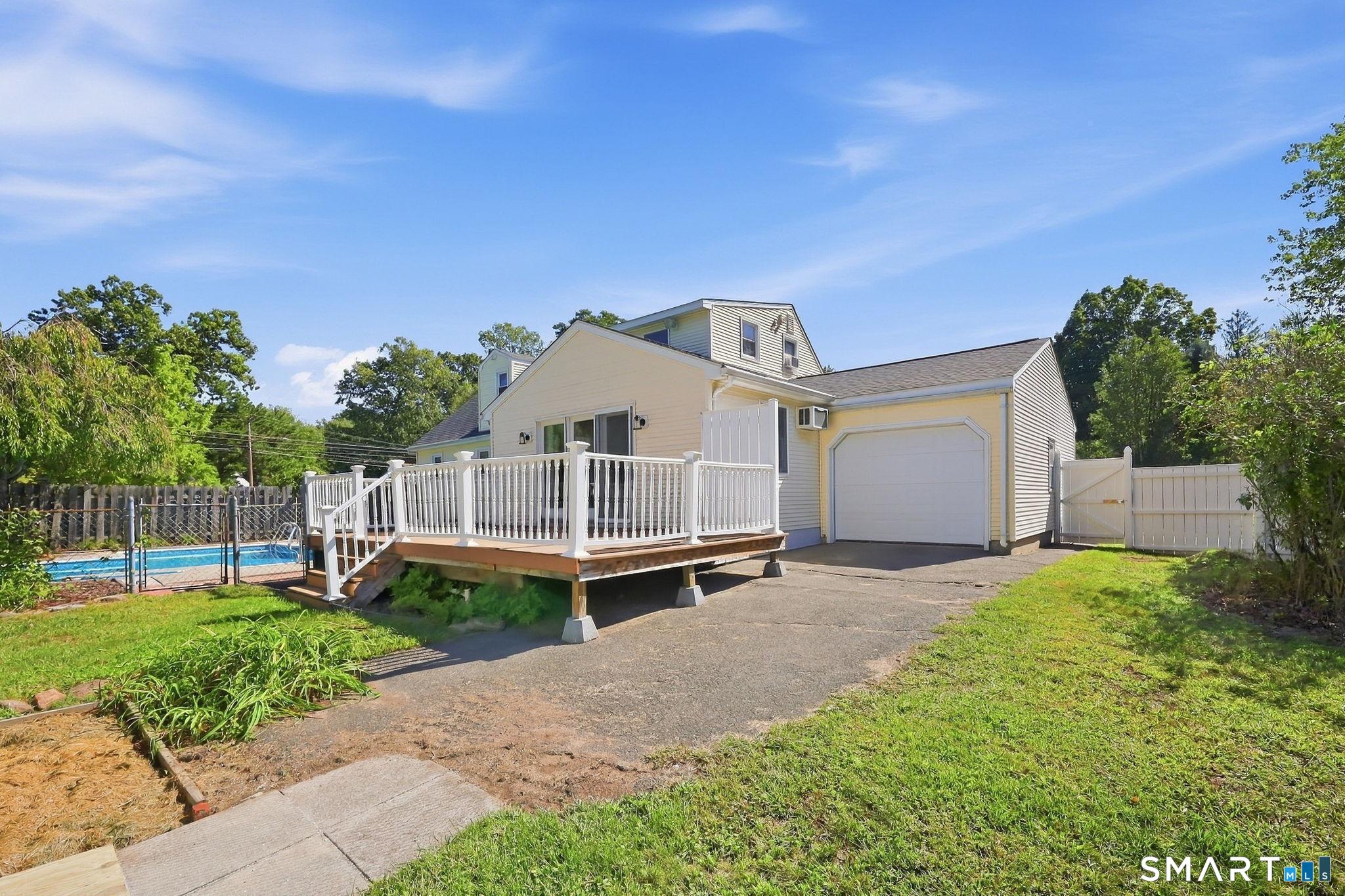 2 Belinda Lane Enfield CT 06082