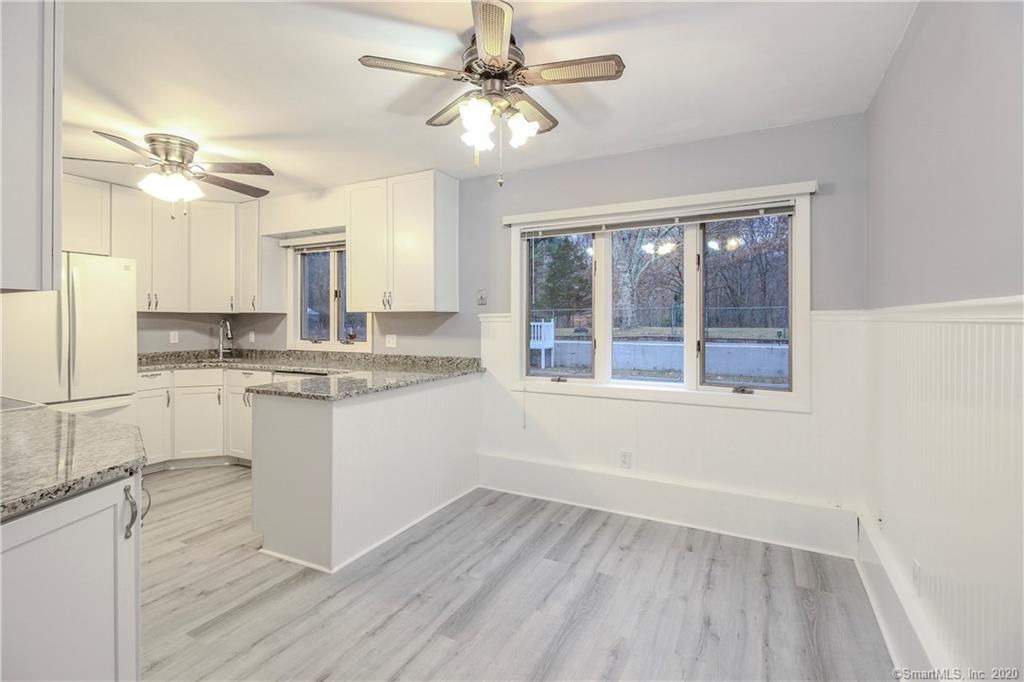 11 Dean Road East Lyme CT 06333