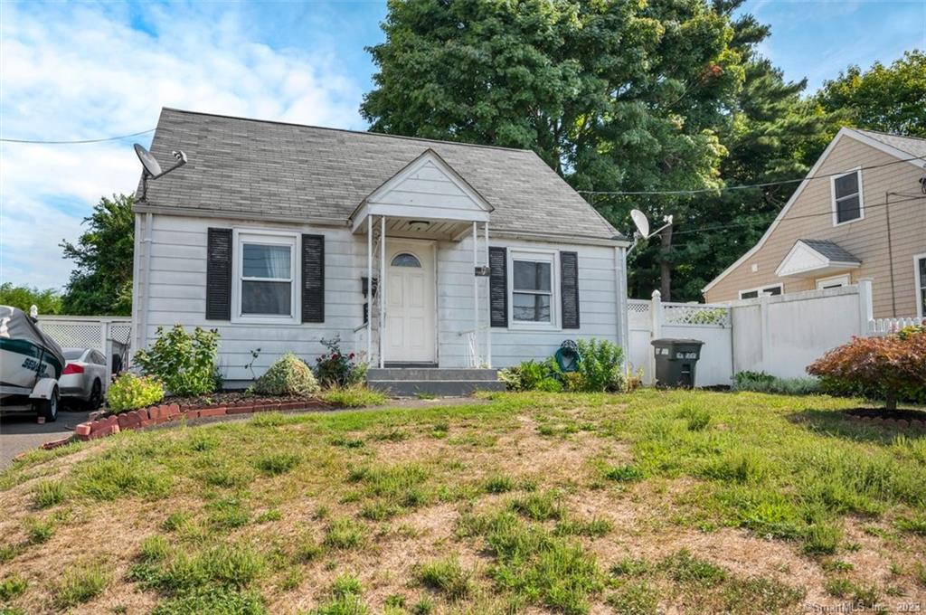 431 Short Beach Road East Haven CT 06512