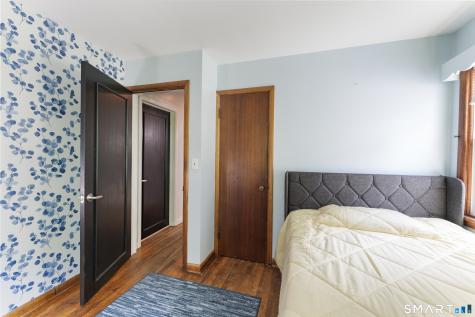 11 Lexington Avenue Norwich CT 06360