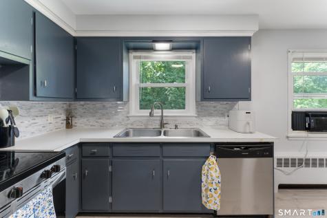 11 Lexington Avenue Norwich CT 06360