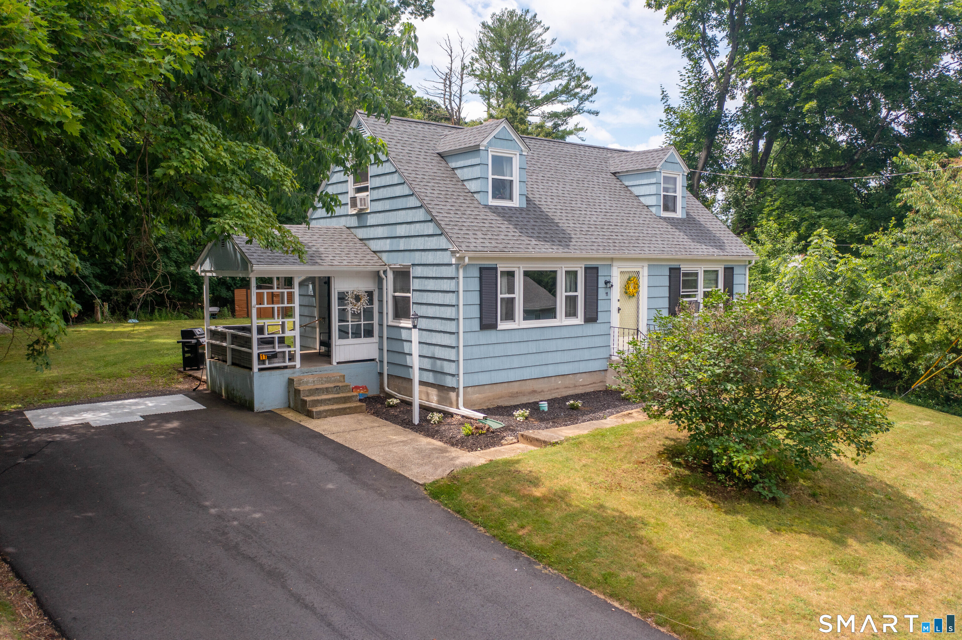 11 Lexington Avenue Norwich CT 06360