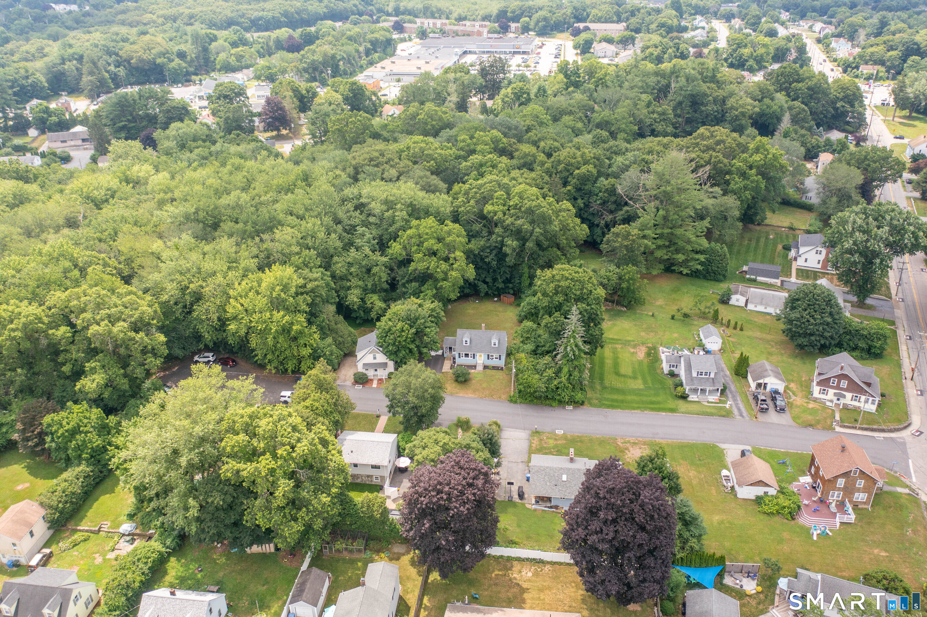 11 Lexington Avenue Norwich CT 06360