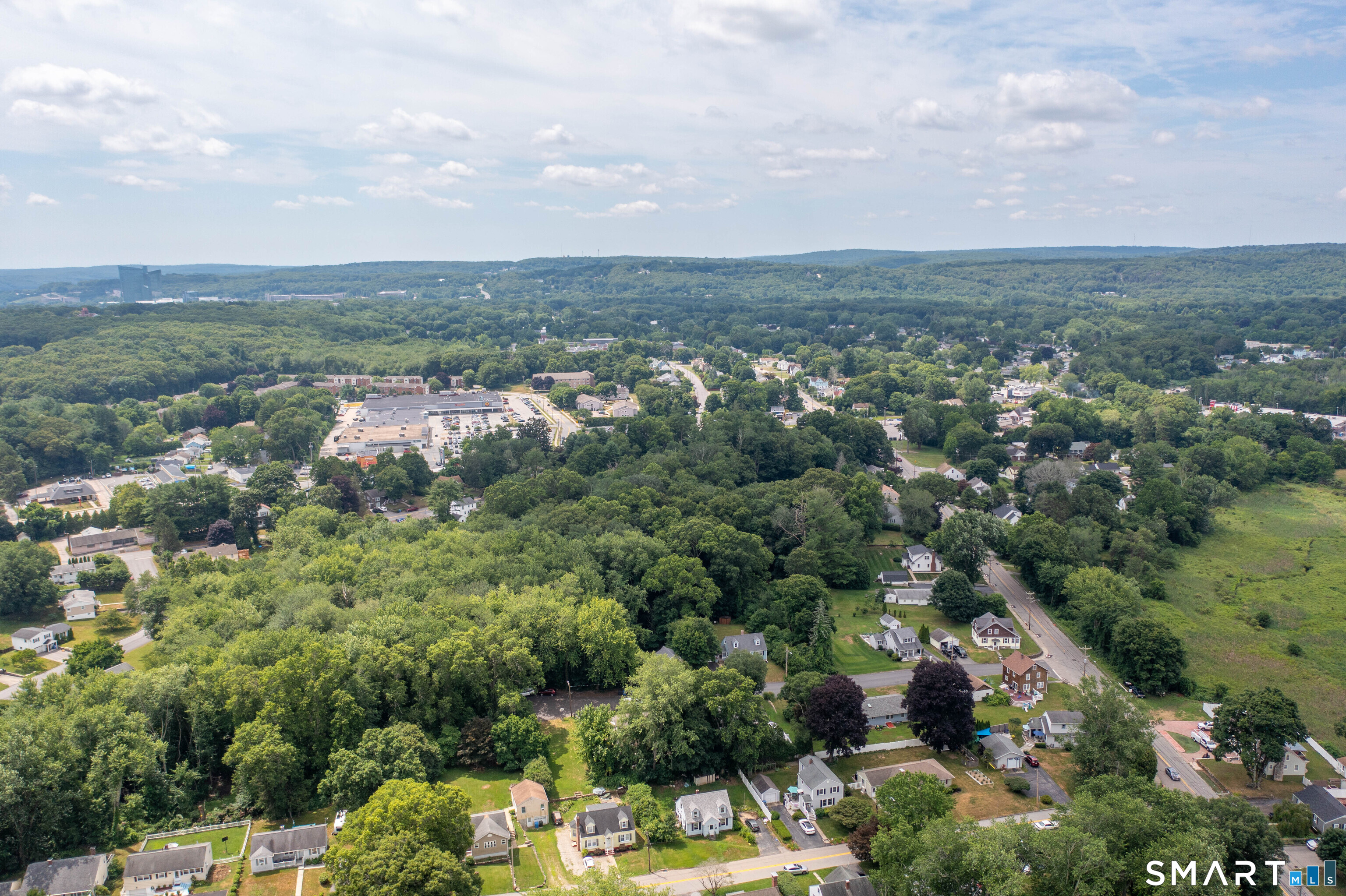 11 Lexington Avenue Norwich CT 06360
