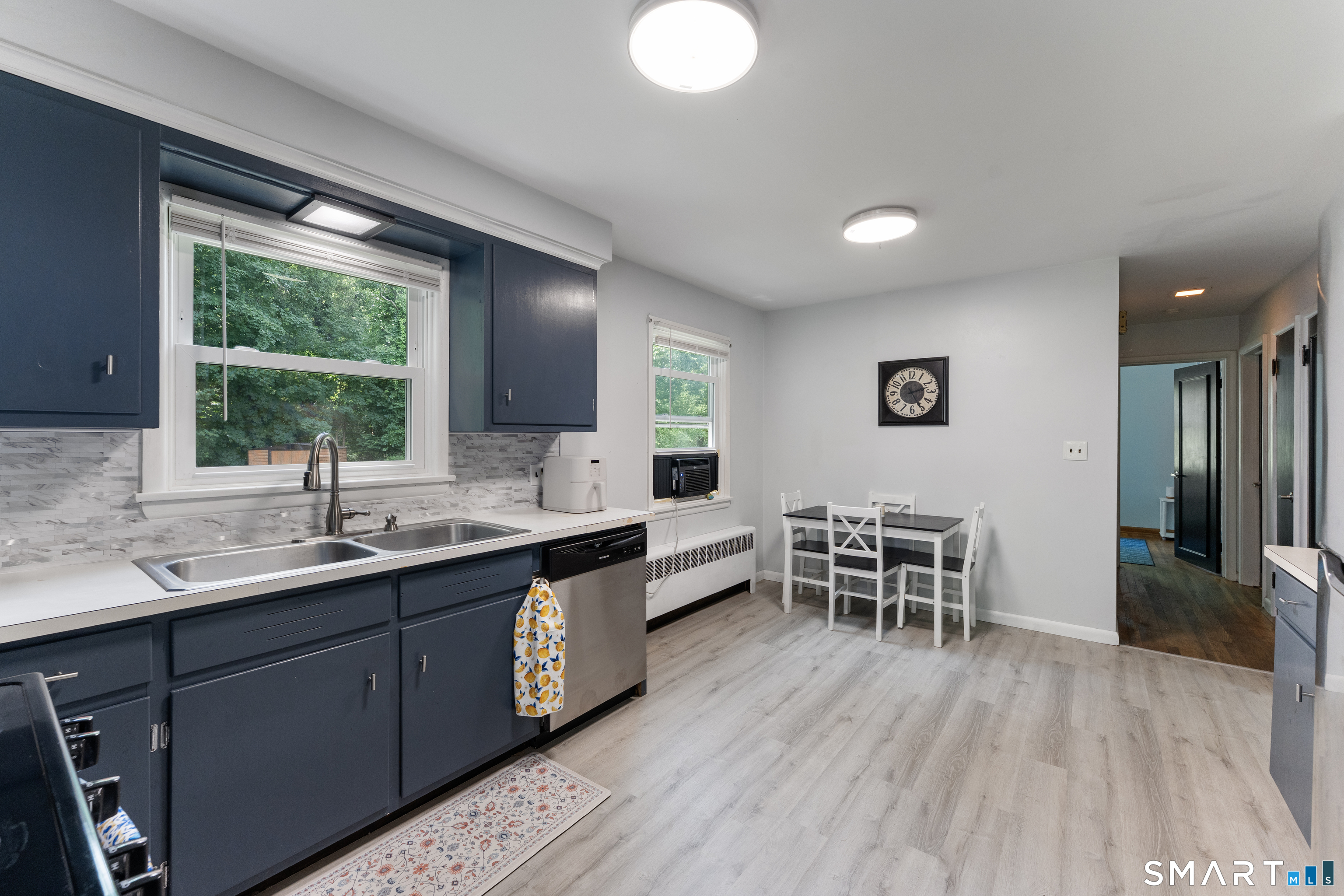 11 Lexington Avenue Norwich CT 06360