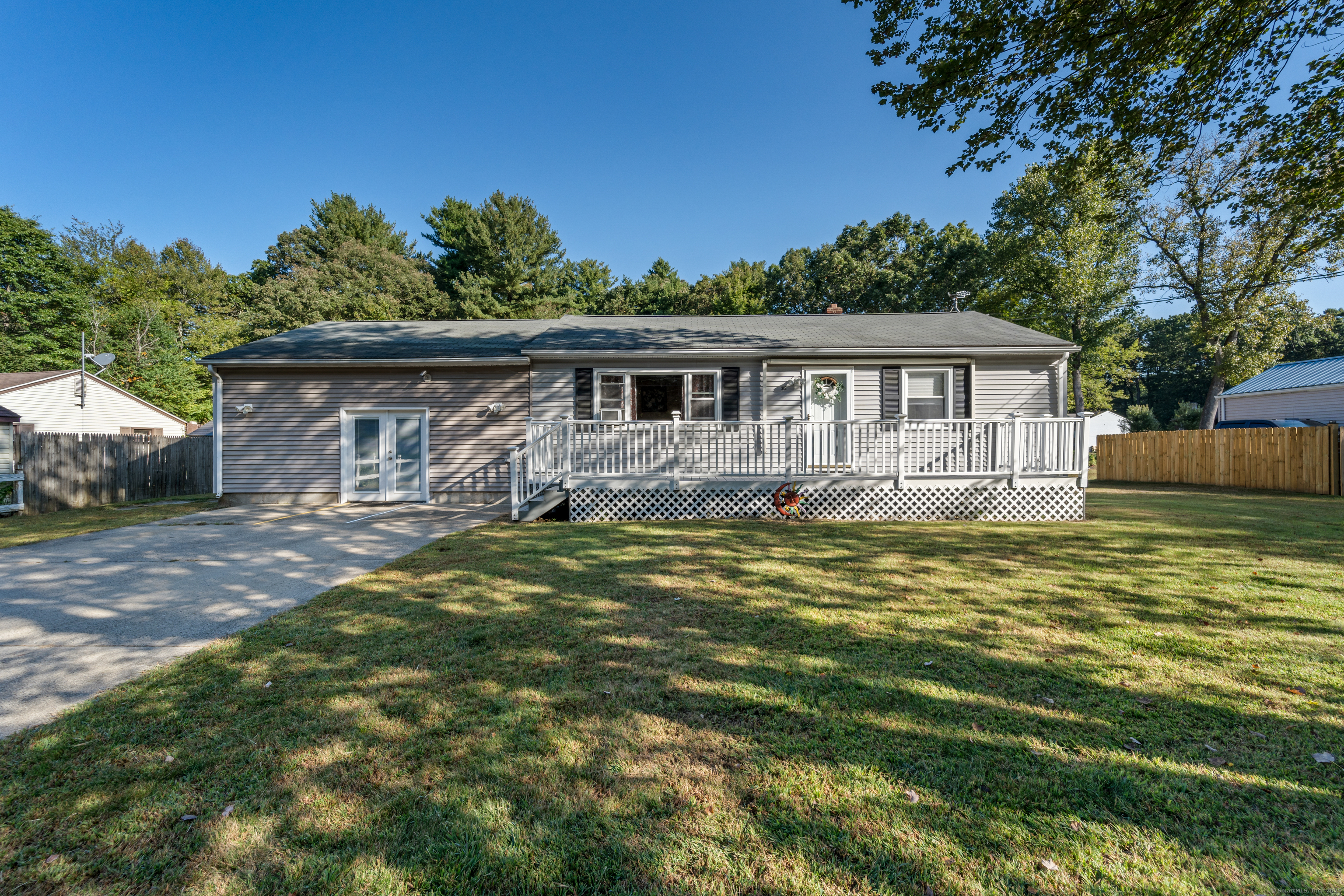 303 Brainard Road Enfield CT 06082