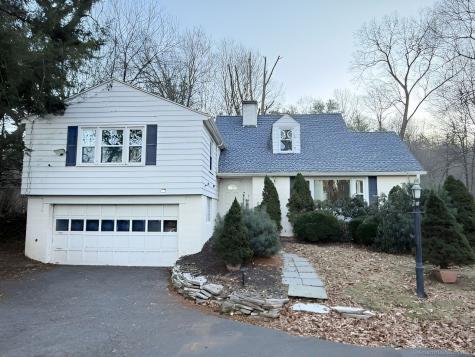 58 Mountain Spring Road Farmington CT 06032