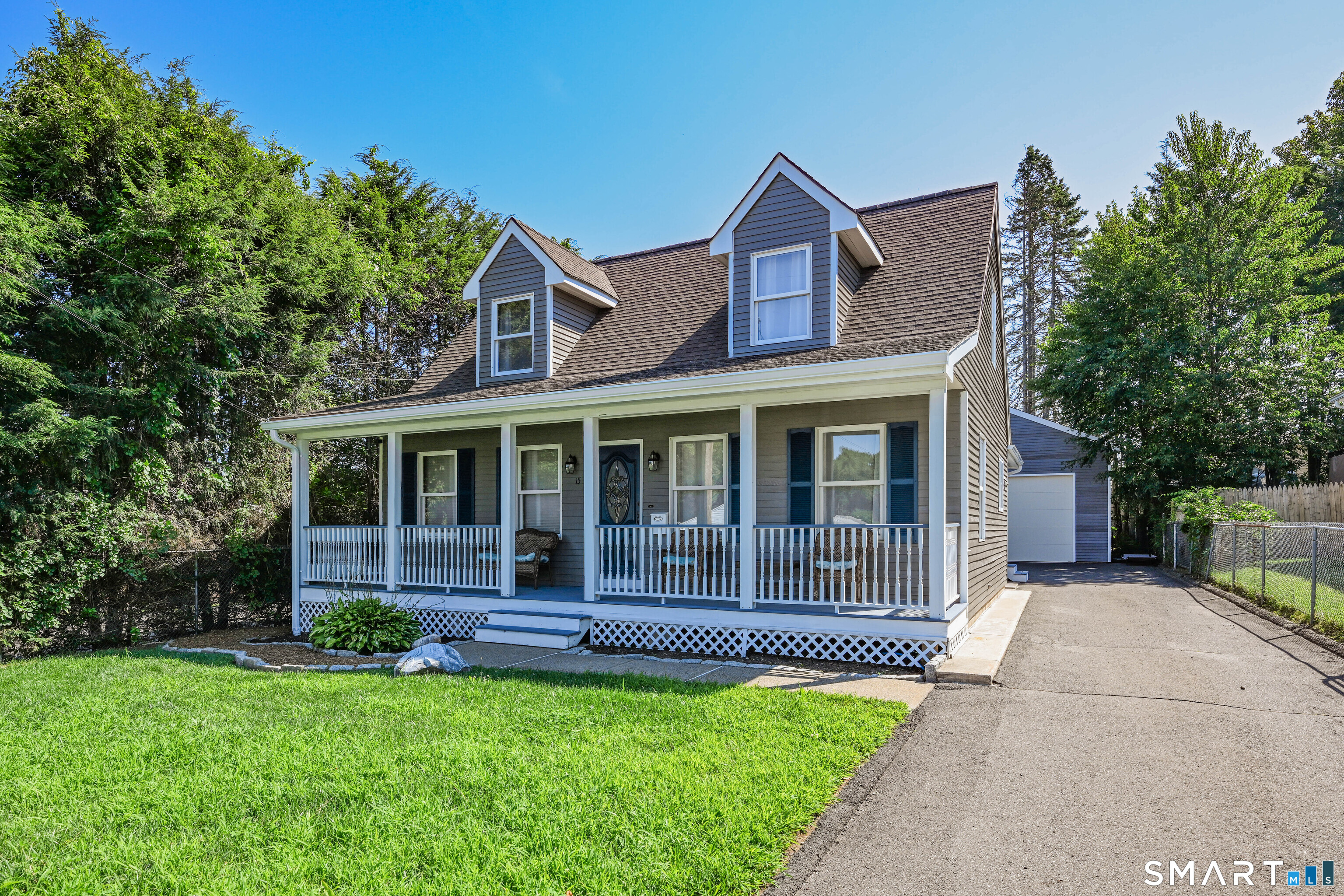 15 Ridgewood Street Bristol CT 06010