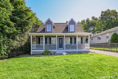 15 Ridgewood Street Bristol CT 06010