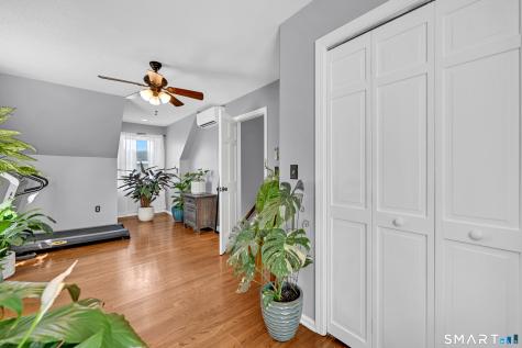 15 Ridgewood Street Bristol CT 06010