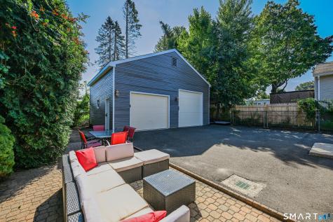 15 Ridgewood Street Bristol CT 06010