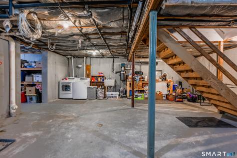 15 Ridgewood Street Bristol CT 06010