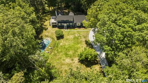 33 Old Stagecoach Road Redding CT 06896