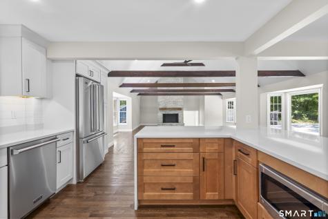 33 Old Stagecoach Road Redding CT 06896