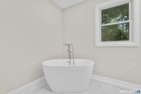 33 Old Stagecoach Road Redding CT 06896
