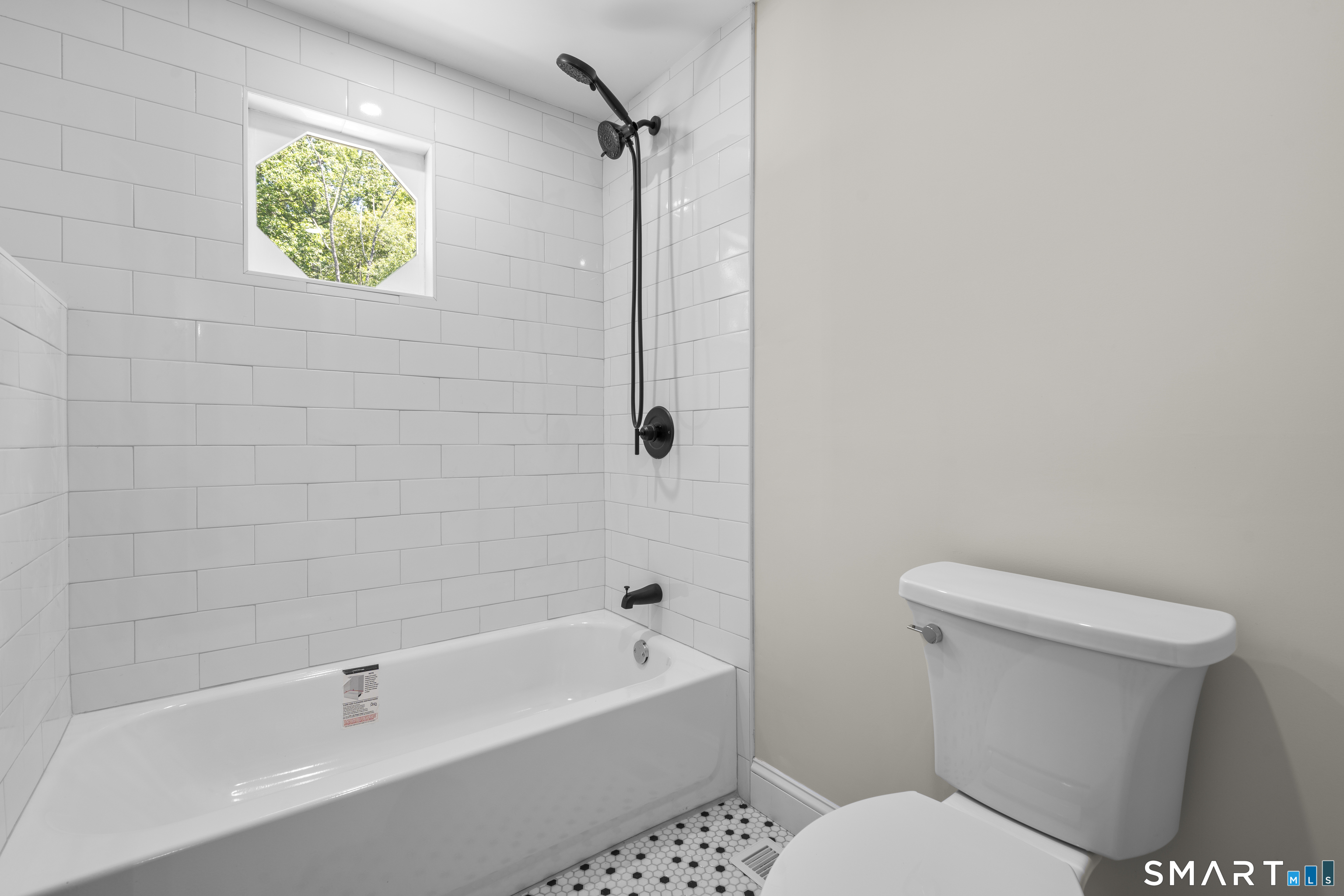 33 Old Stagecoach Road Redding CT 06896